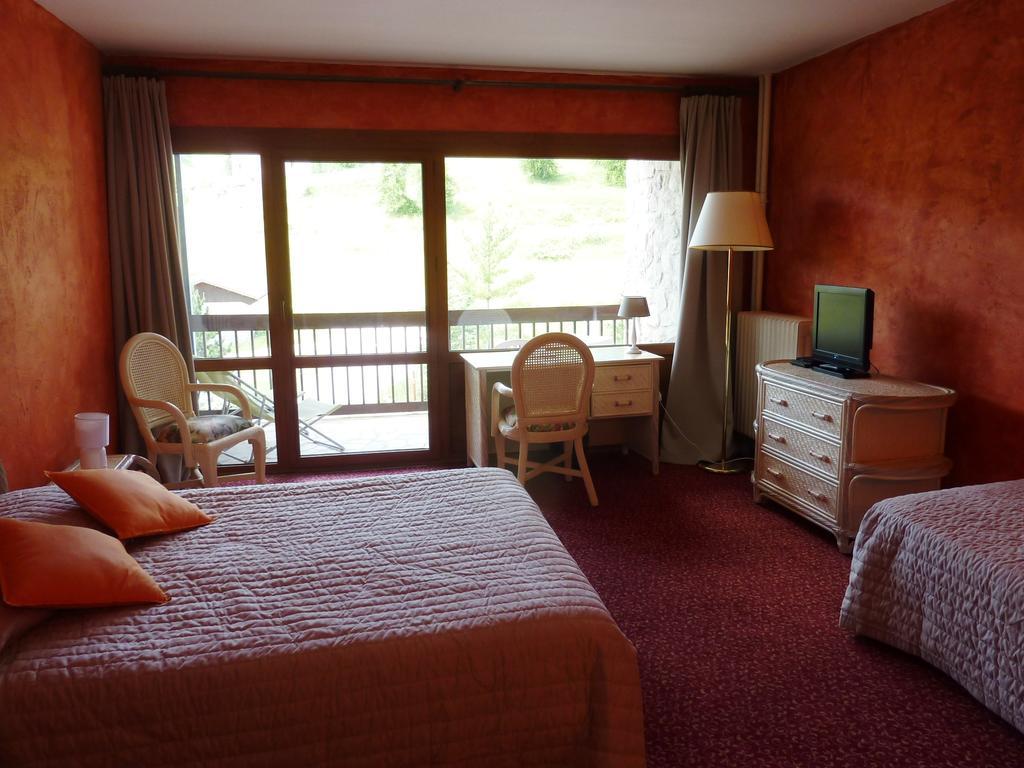 Hotel L'Adrech De Lagas Valberg Room photo